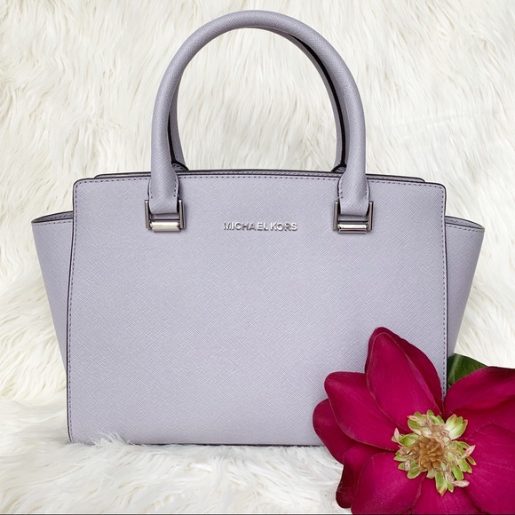 Michael Kors Handbags - NWT Michael Kors Selma Satchel Lilac